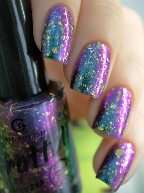 GRATTOL Лак для ногтей со слюдой Color Nail Polish Cyberpunk, 9мл