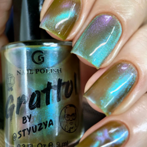 GRATTOL Лак для ногтей с магнитным бликом Color Nail Polish Swamp Stream, 9мл